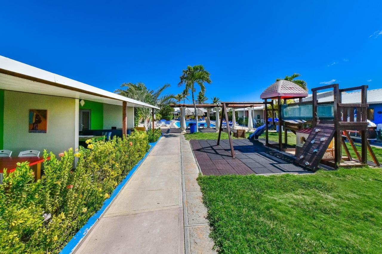 Aruba Blue Village Hotel And Apartments شاطئ بالم المظهر الخارجي الصورة