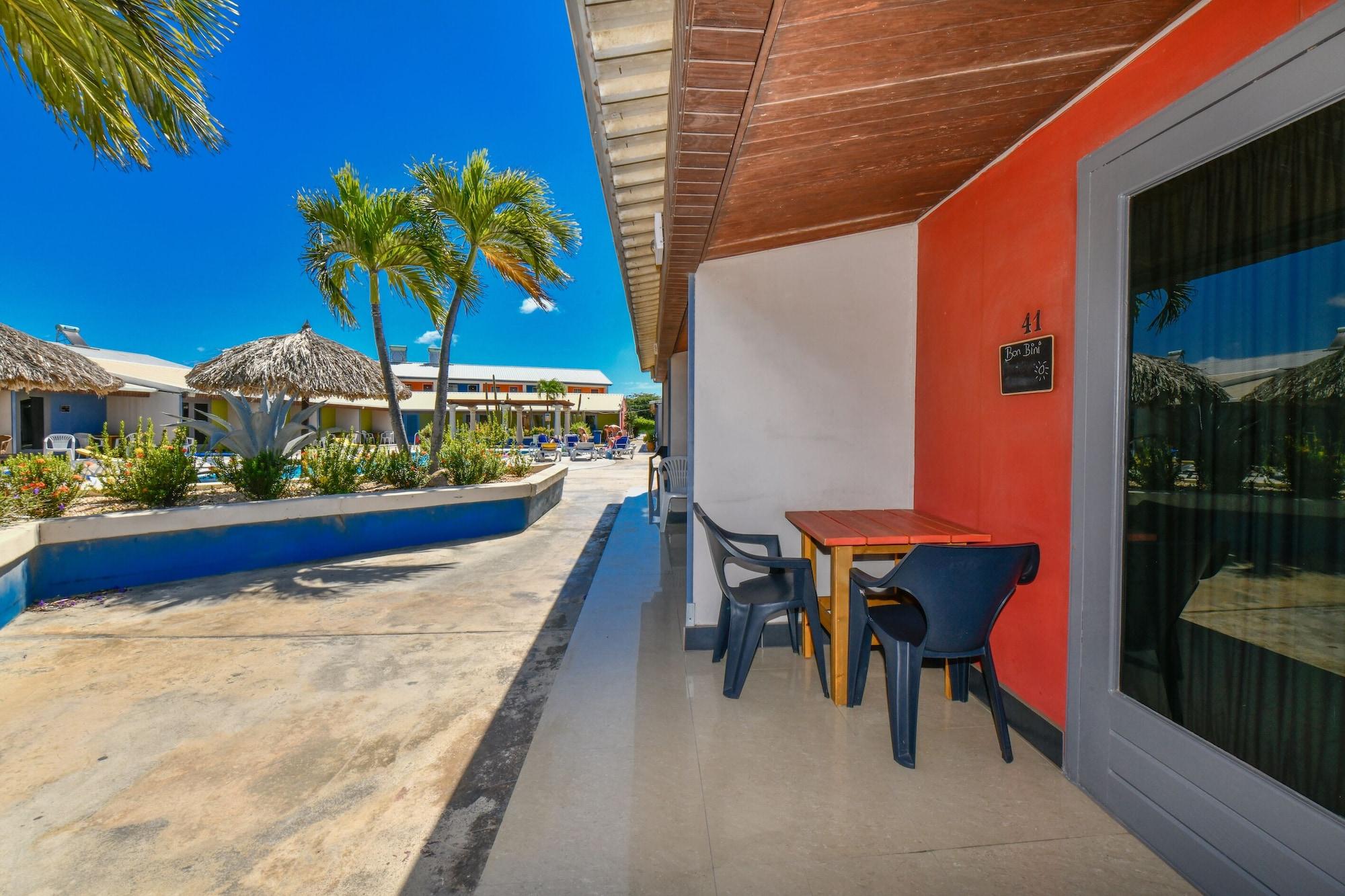 Aruba Blue Village Hotel And Apartments شاطئ بالم المظهر الخارجي الصورة